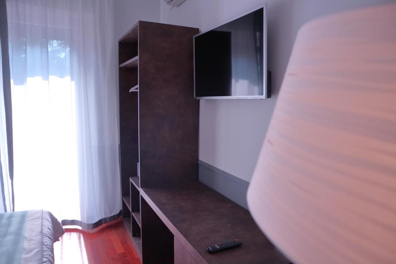 Dimora Dell'Arte - Foresteria Lombarda Smart Rent 塞斯托-聖喬凡尼 外观 照片
