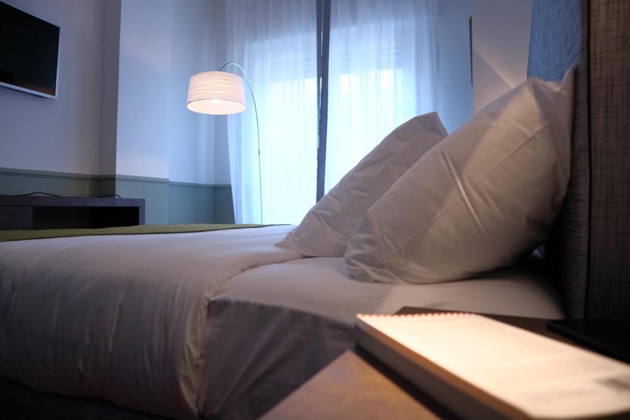 Dimora Dell'Arte - Foresteria Lombarda Smart Rent 塞斯托-聖喬凡尼 外观 照片